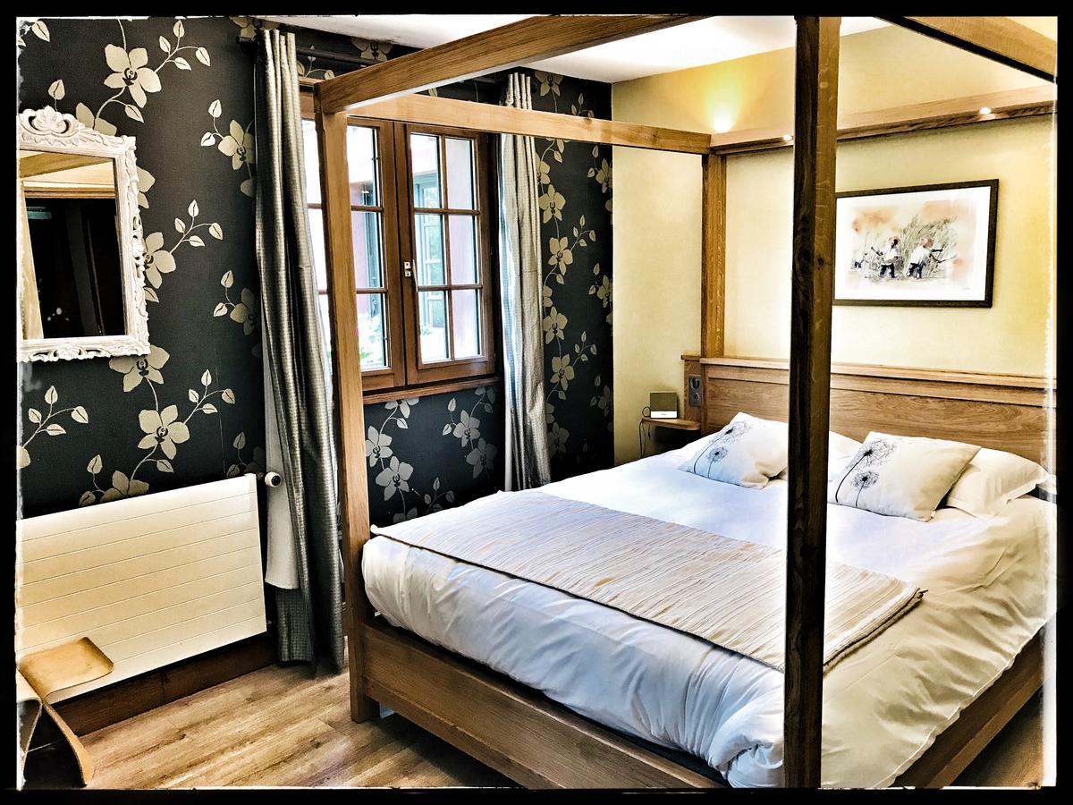 Logis Hotel La Foret Senonches Экстерьер фото